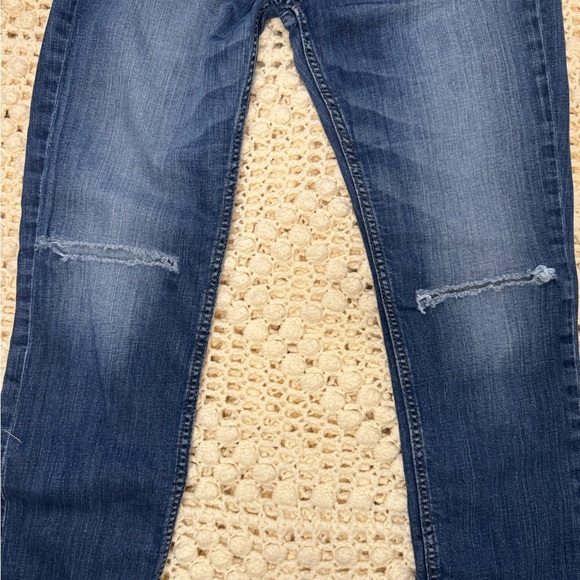 Hudson Stylish Distressed Blue Jeans.        #19 - Picture 9 of 13